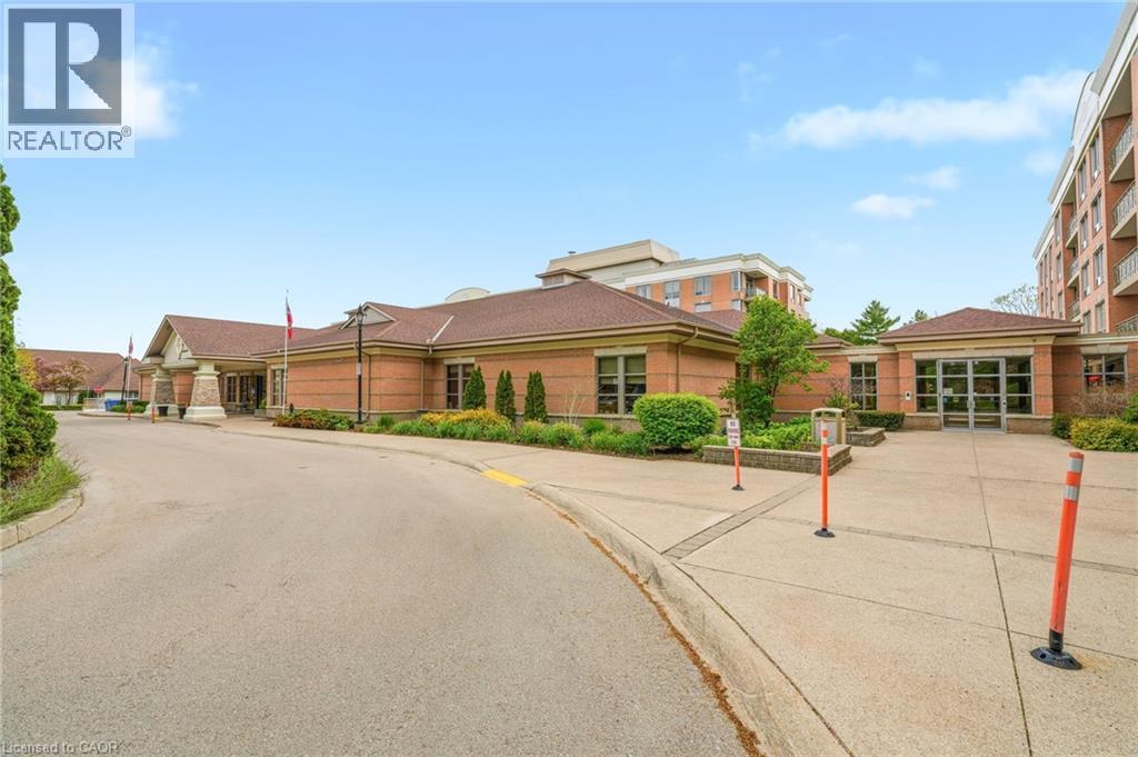 100 BURLOAK Drive Unit# 1415, Burlington, Ontario, L7L6P6 — Photo 2