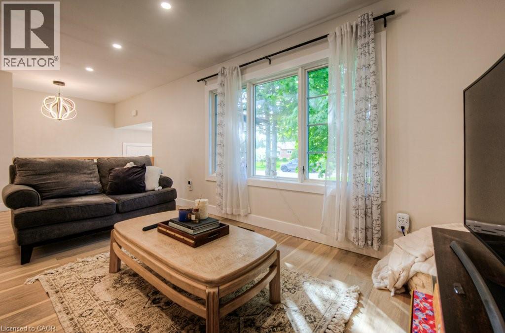 23 CARBERRY Road - 13
