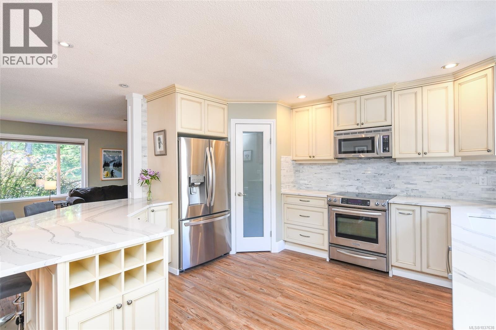 1940 Ryan Rd E, Comox