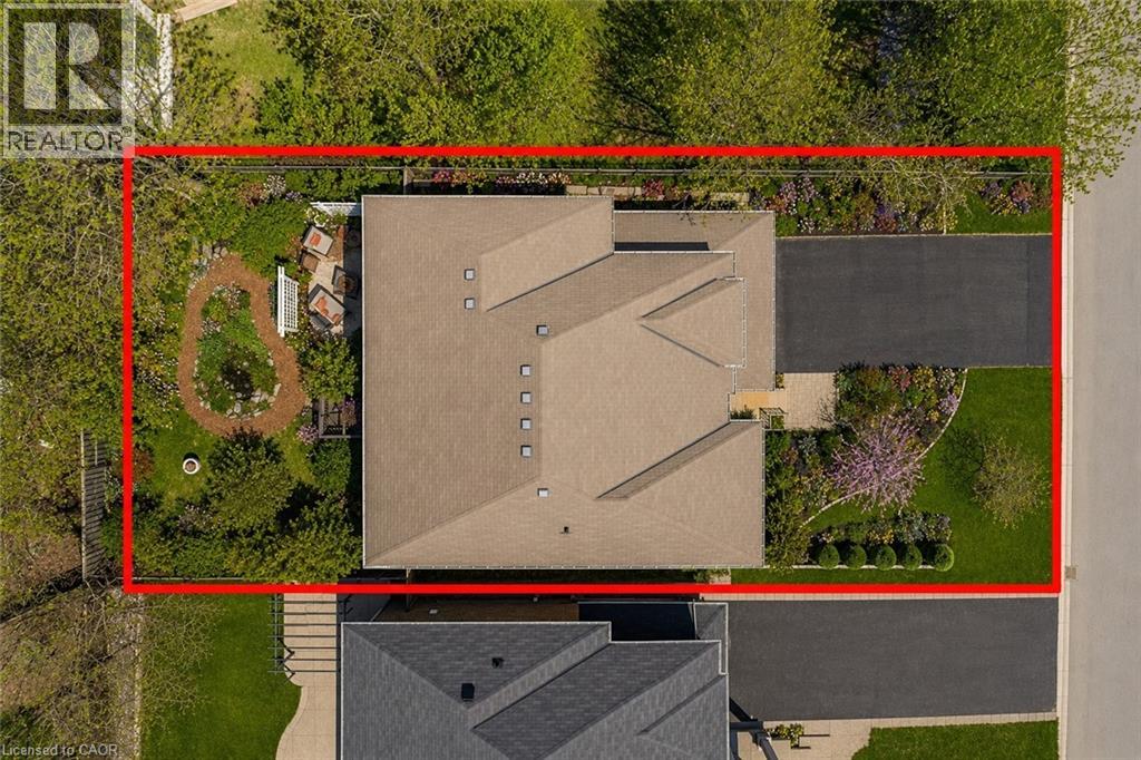 16 WESTRIDGE Drive - 38