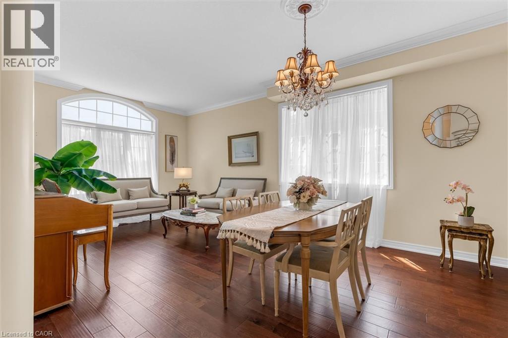 16 WESTRIDGE Drive, Hamilton, Ontario, L9C0C2 — Photo 8