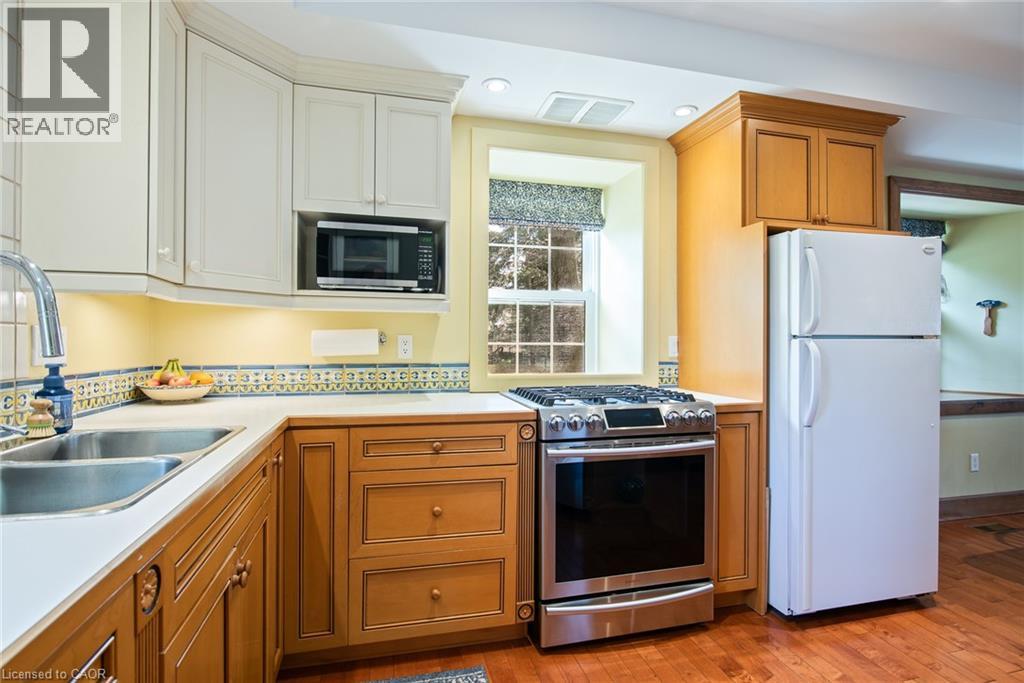 274 WOODRIDGE Drive - 27