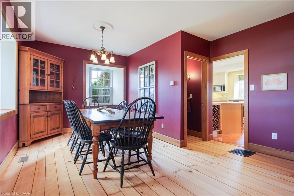 274 WOODRIDGE Drive - 32