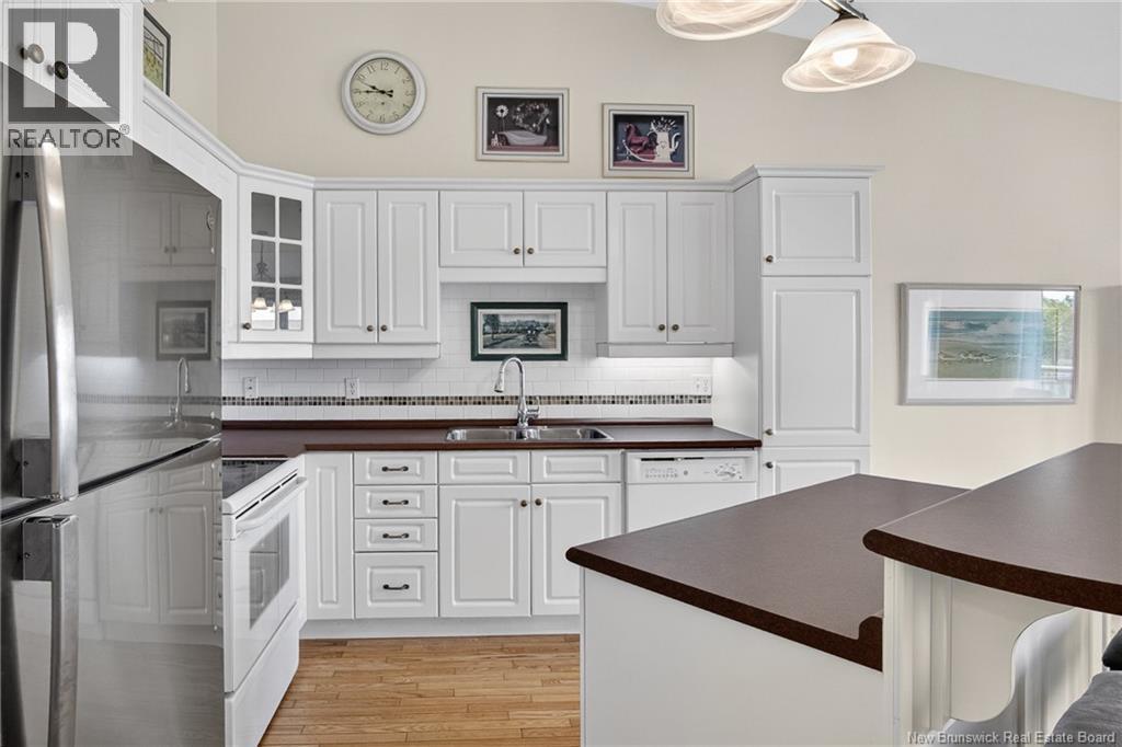 38 Merritt Hill Road - 18