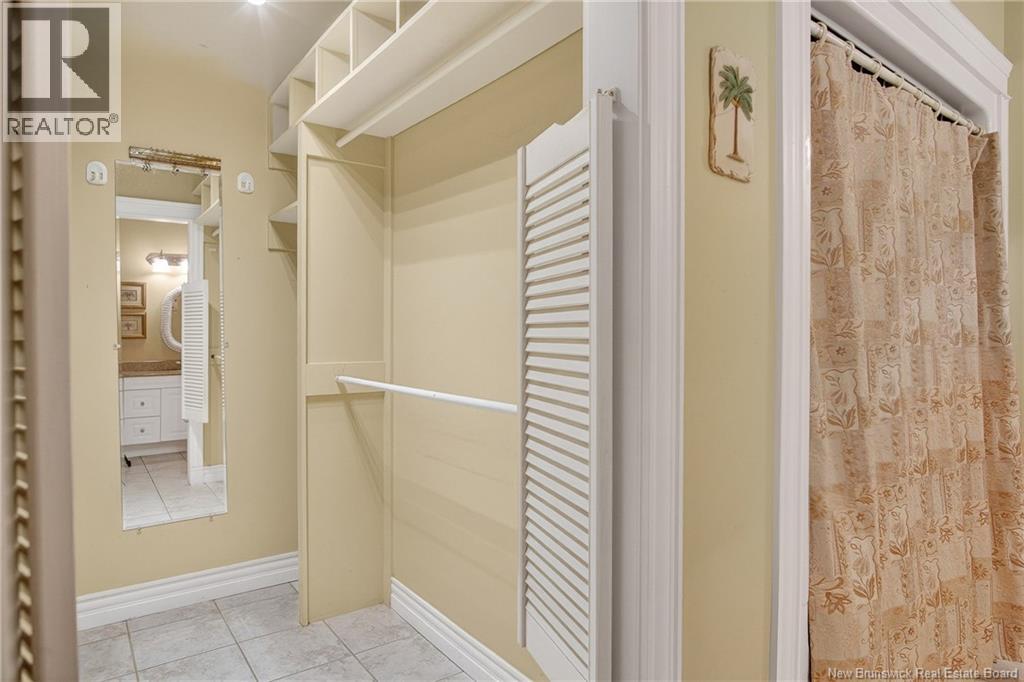 38 Merritt Hill Road - 25