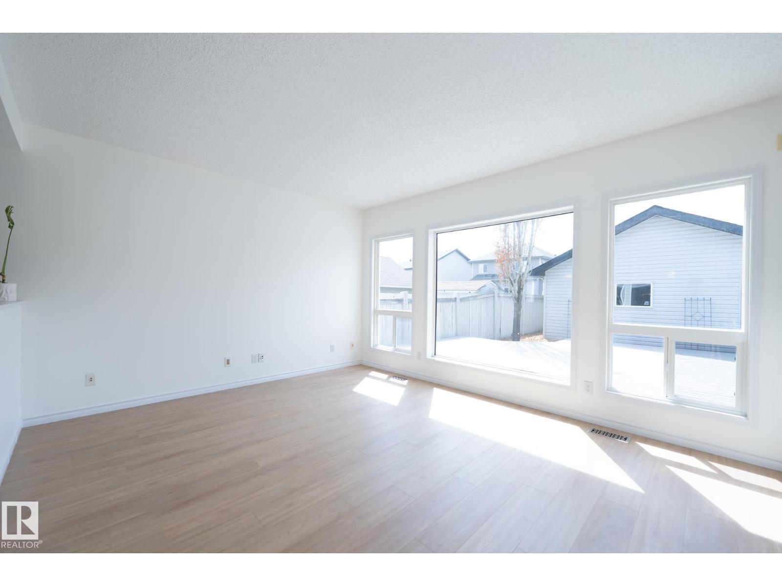 20339 58 AV NW - 20