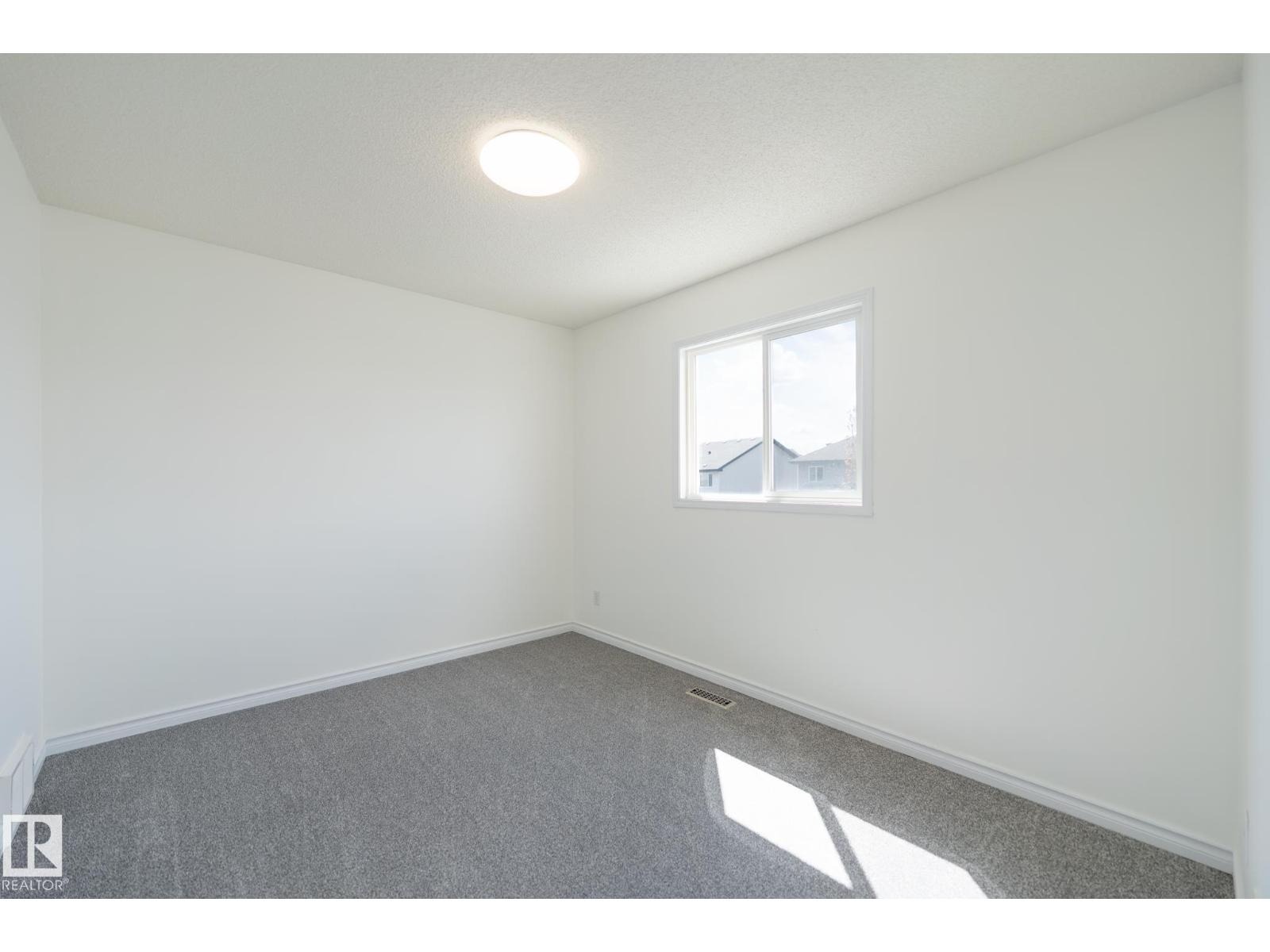 20339 58 AV NW - 29