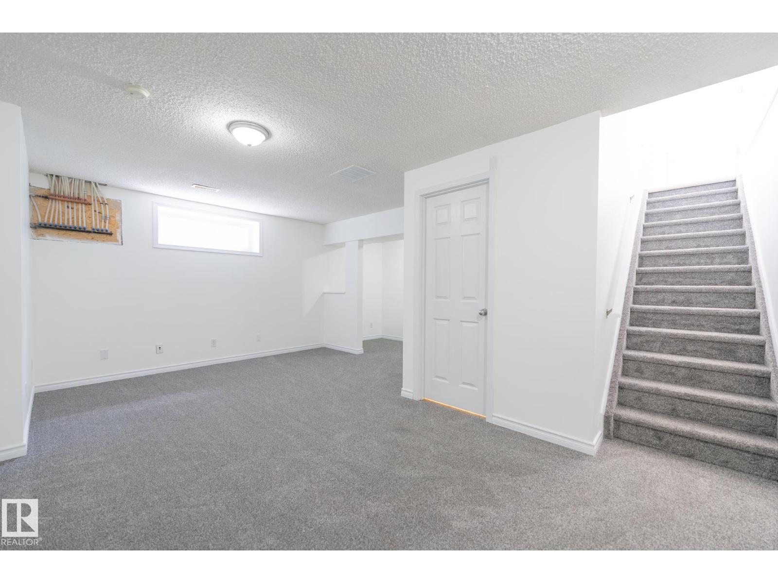 20339 58 AV NW - 49