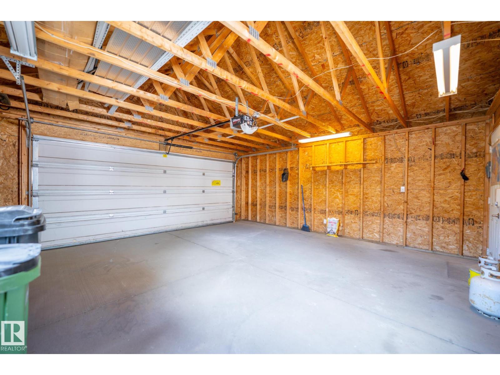 20339 58 AV NW - 60