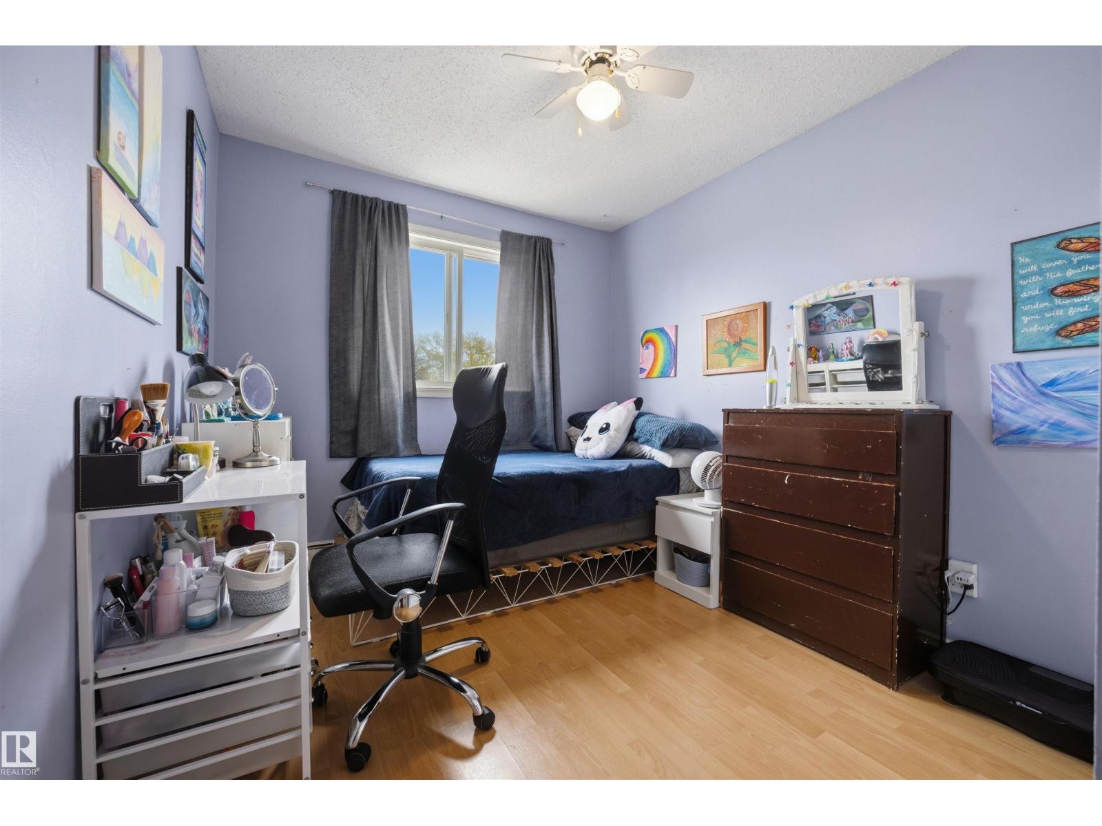 #3 18315 89 AV NW - 22