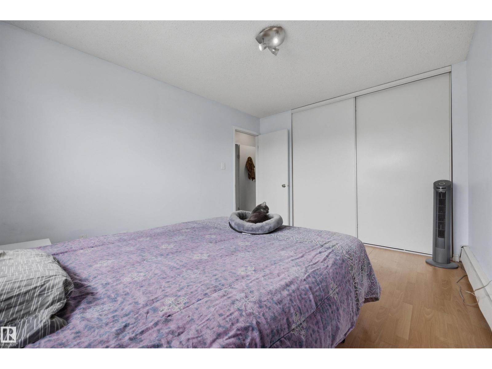#3 18315 89 AV NW - 25