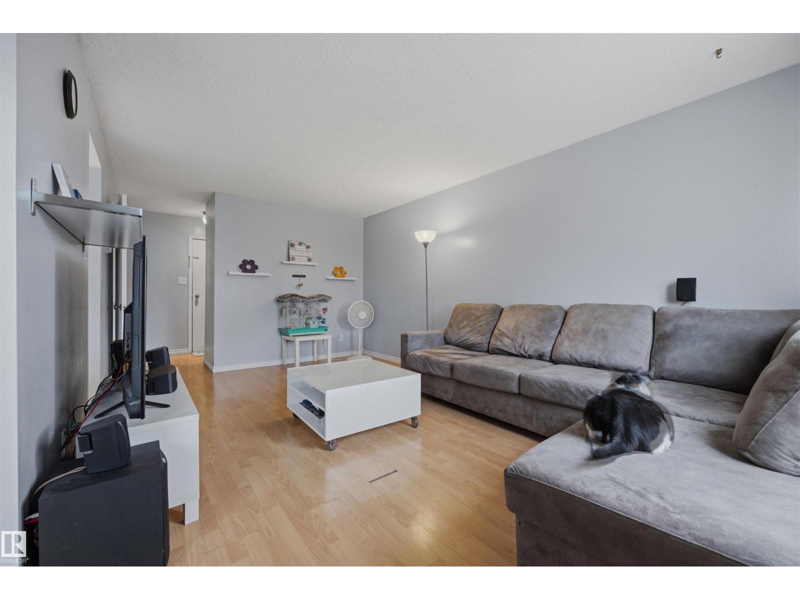 #3 18315 89 AV NW - 5