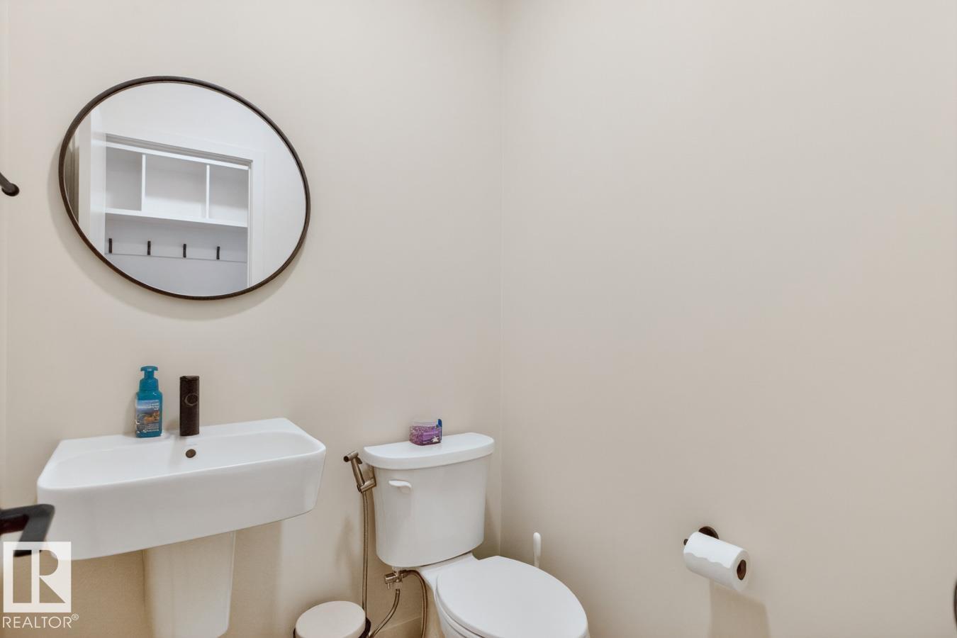 17347 100 ST NW - 15