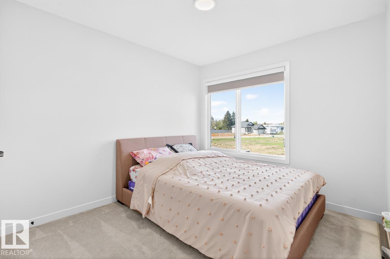 17347 100 ST NW - 23
