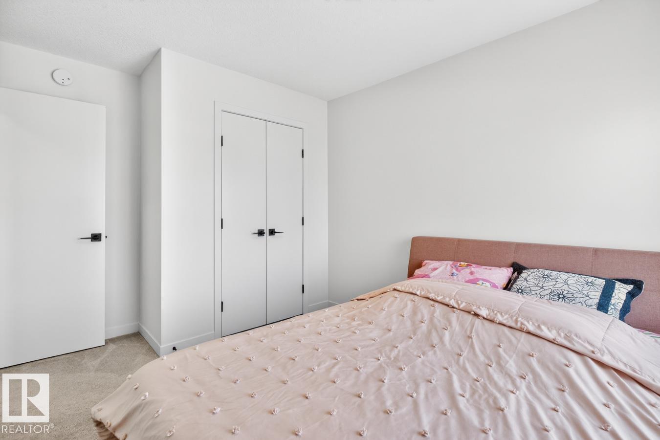 17347 100 ST NW - 24
