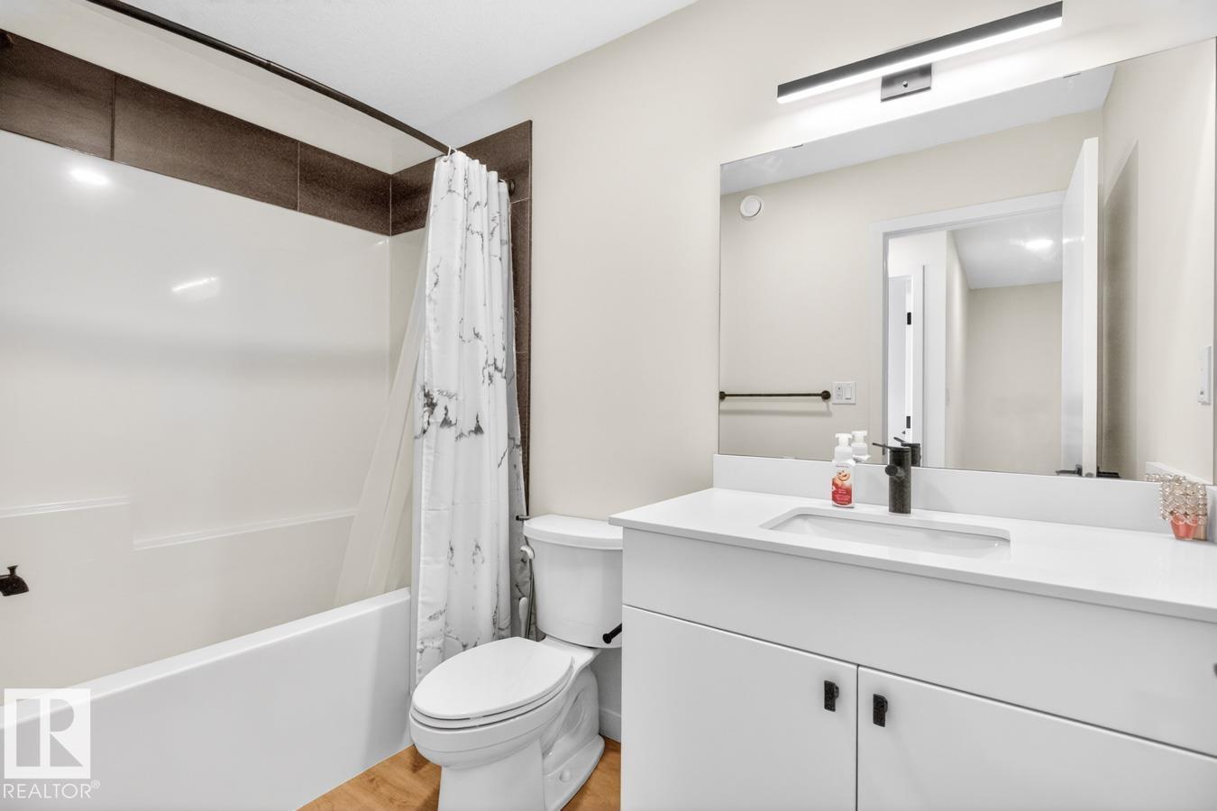 17347 100 ST NW - 26