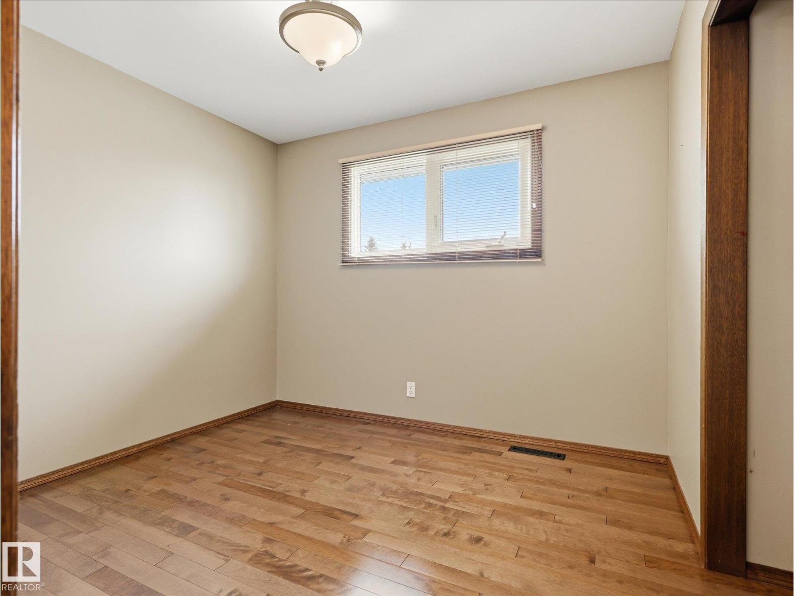 13504 116 St NW NW - 12