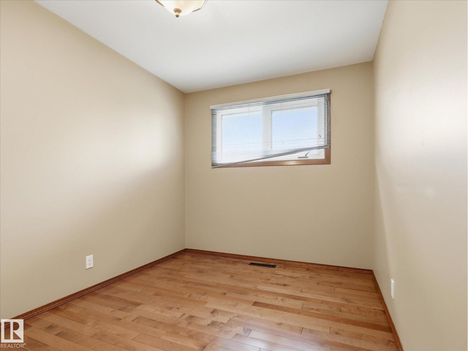 13504 116 St NW NW - 16