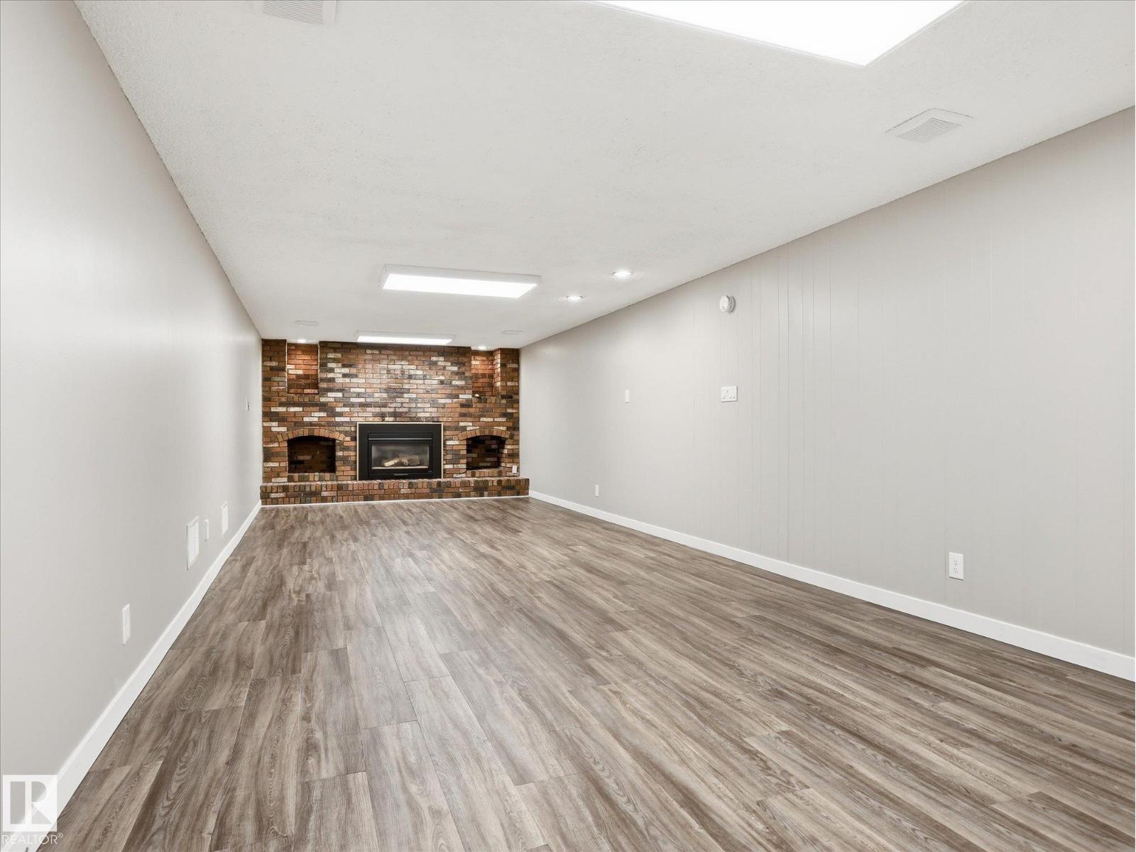13504 116 St NW NW - 21