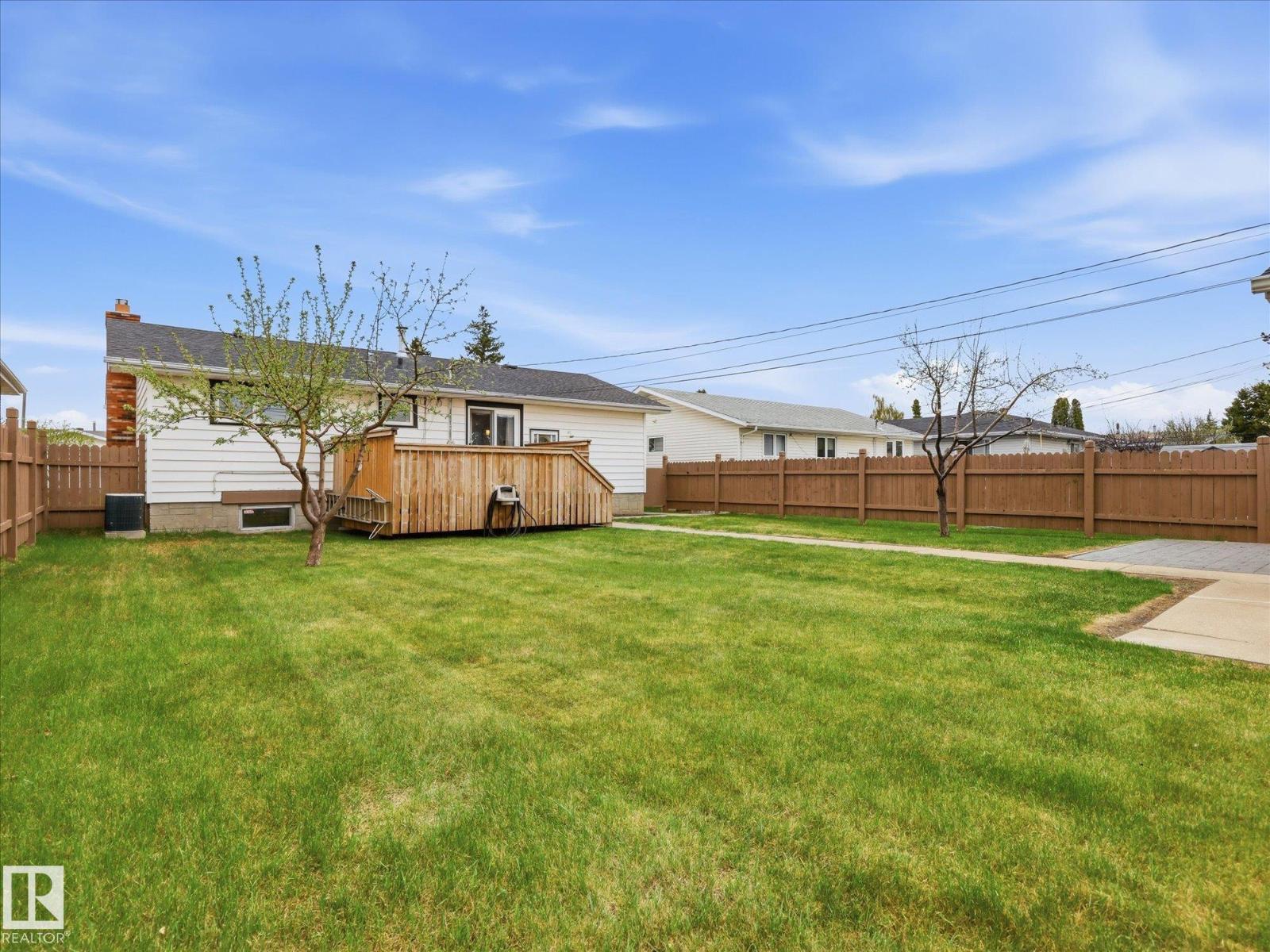13504 116 St NW NW - 31
