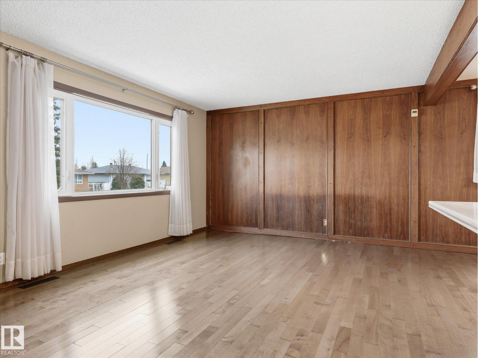 13504 116 St NW NW - 5