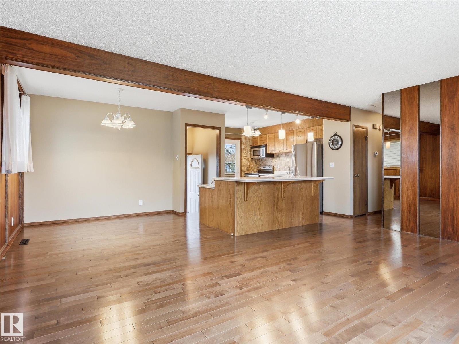13504 116 St NW NW - 6