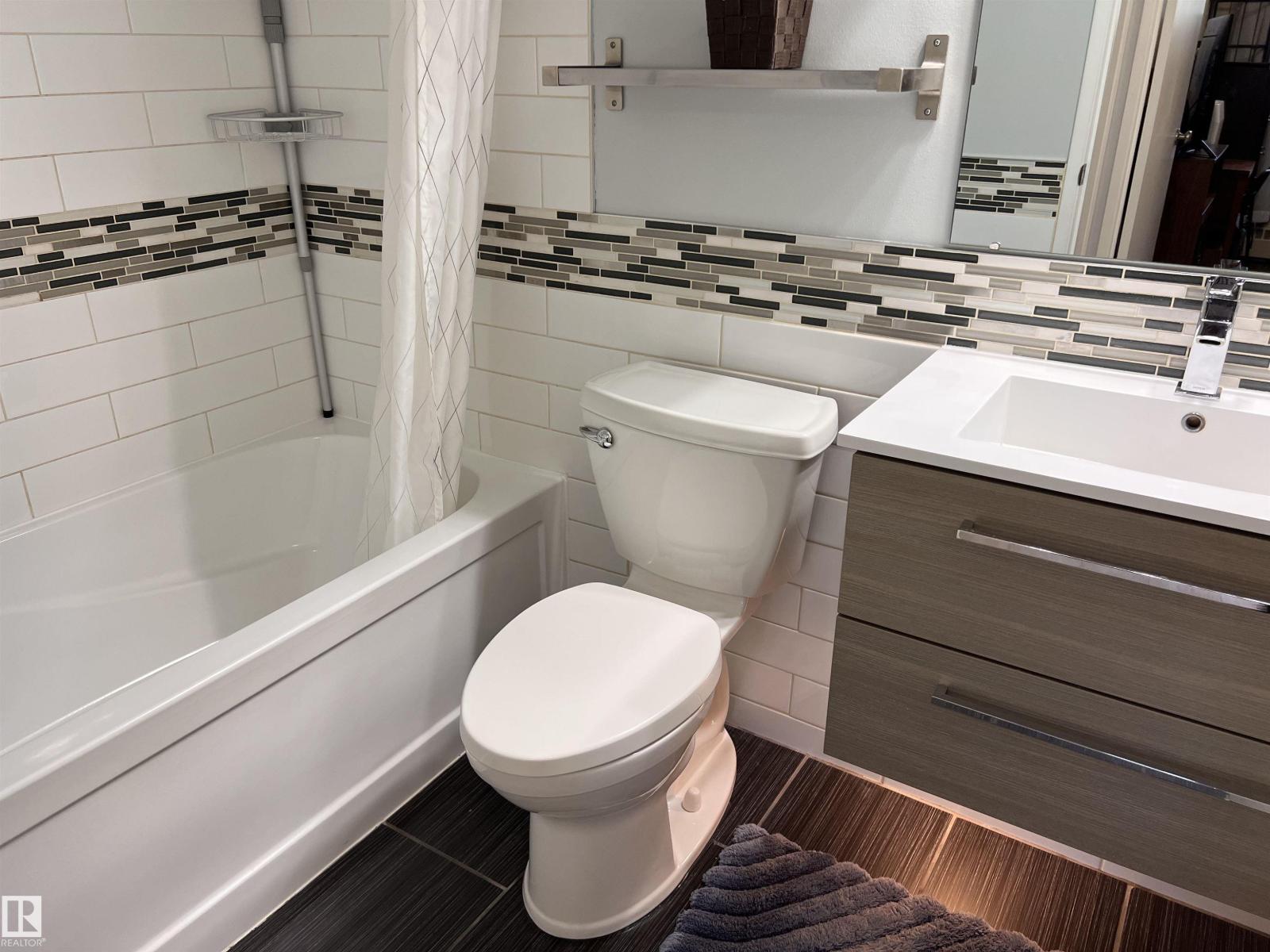 #106 10421 93 ST NW NW - 25