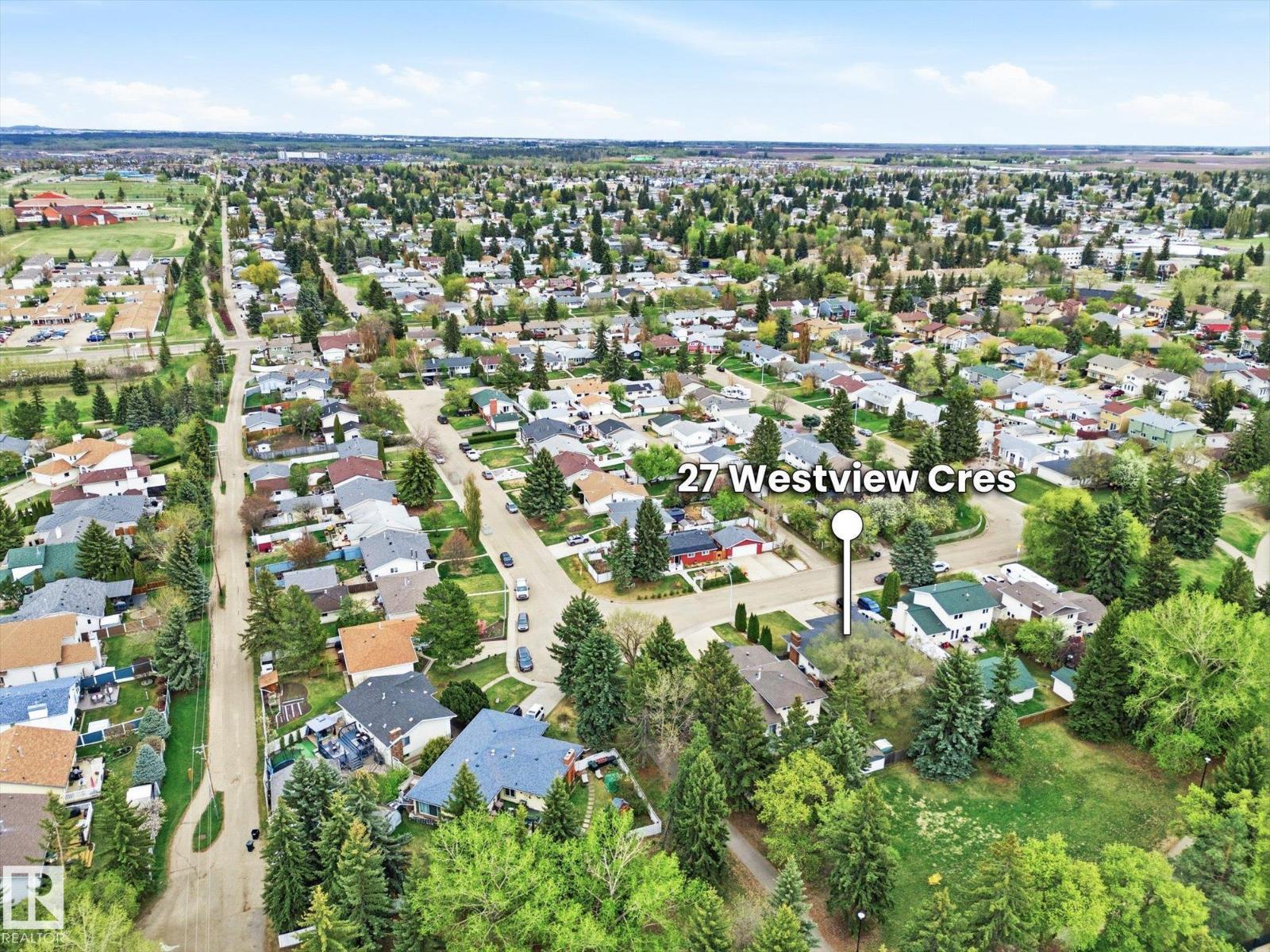 27 WESTVIEW CR - 46