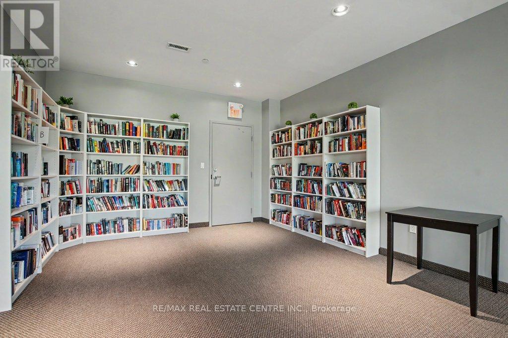 #214 33 WHITMER STREET - 30