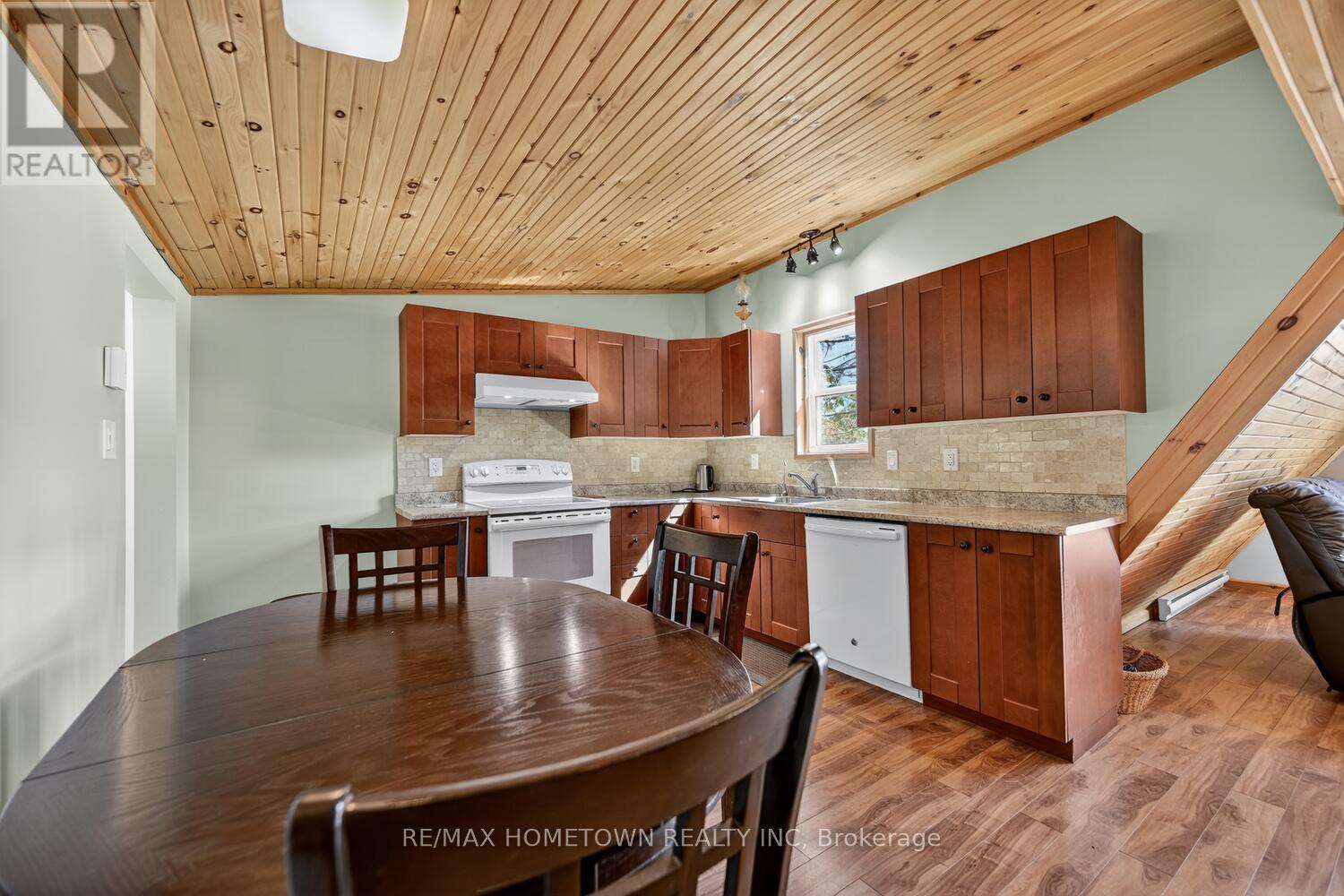 304 HAY BAY LANE - 22