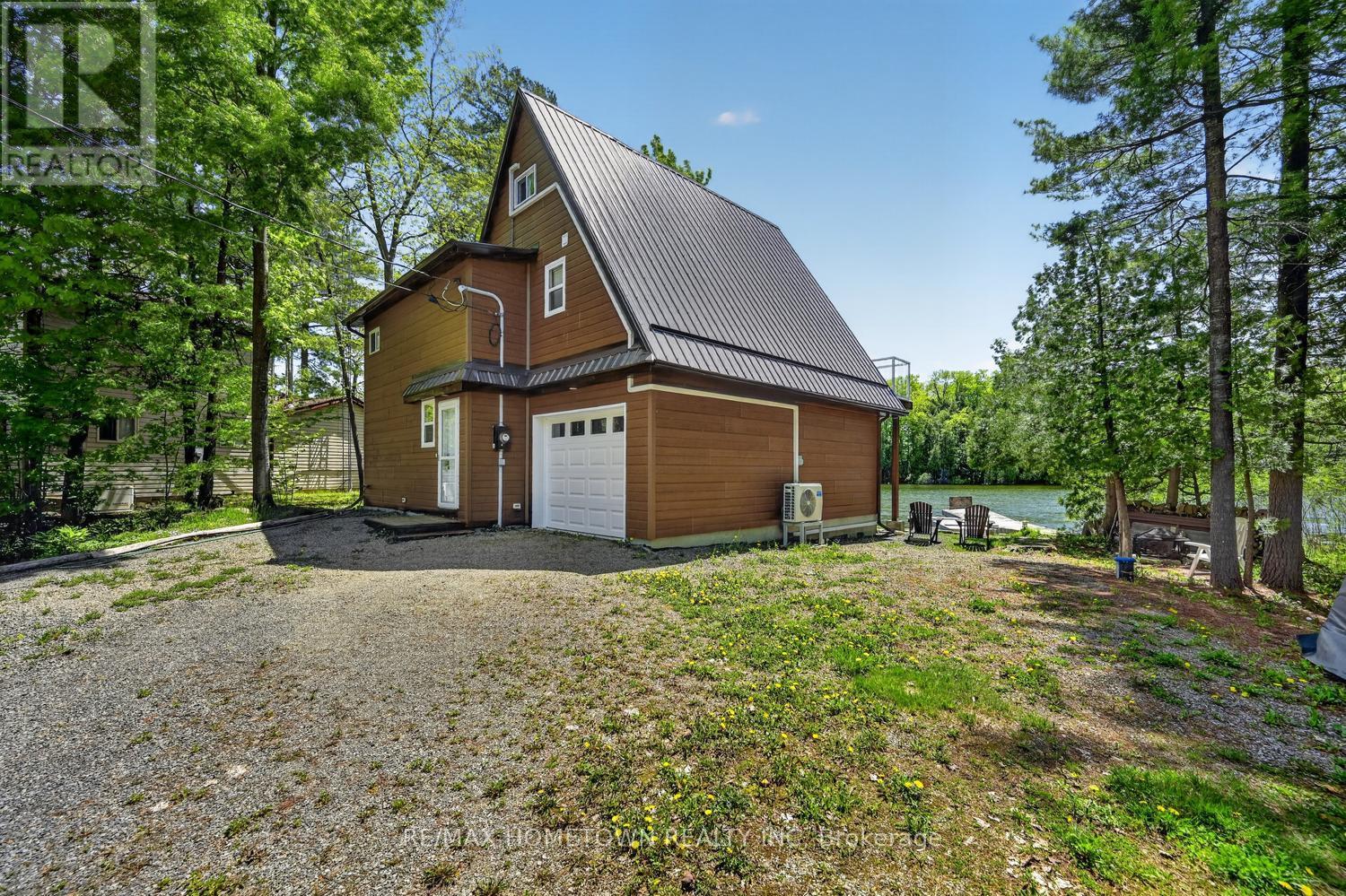 304 HAY BAY LANE - 4
