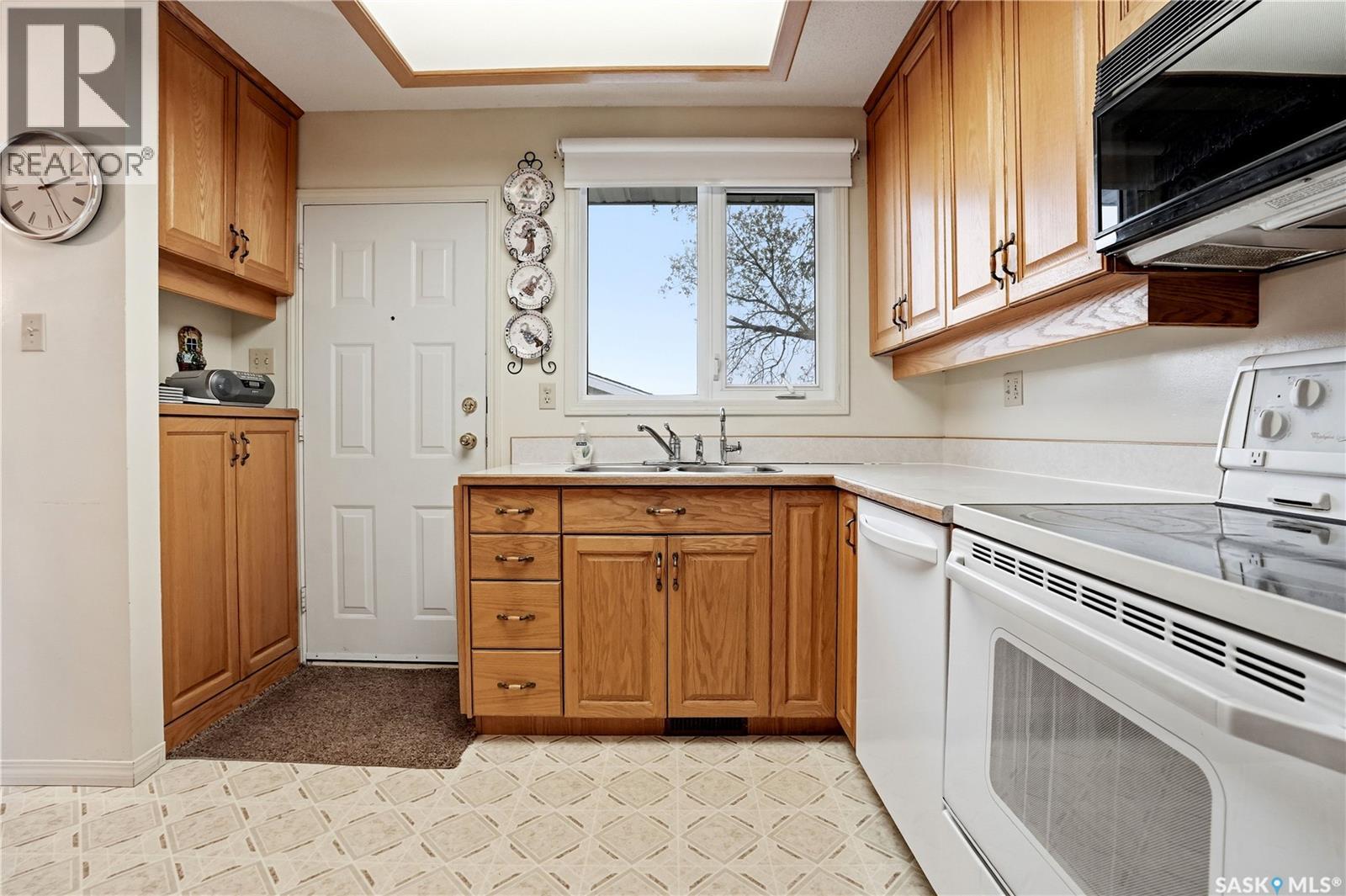 151 Markwell DRIVE - 16