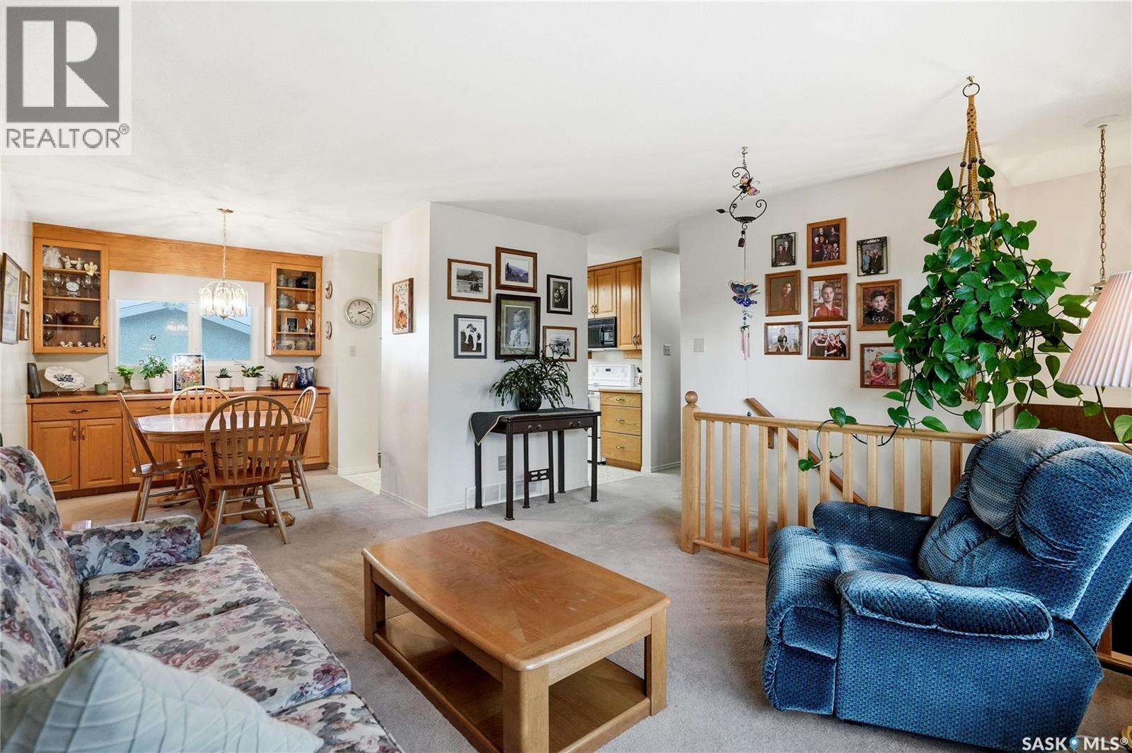 151 Markwell DRIVE - 6