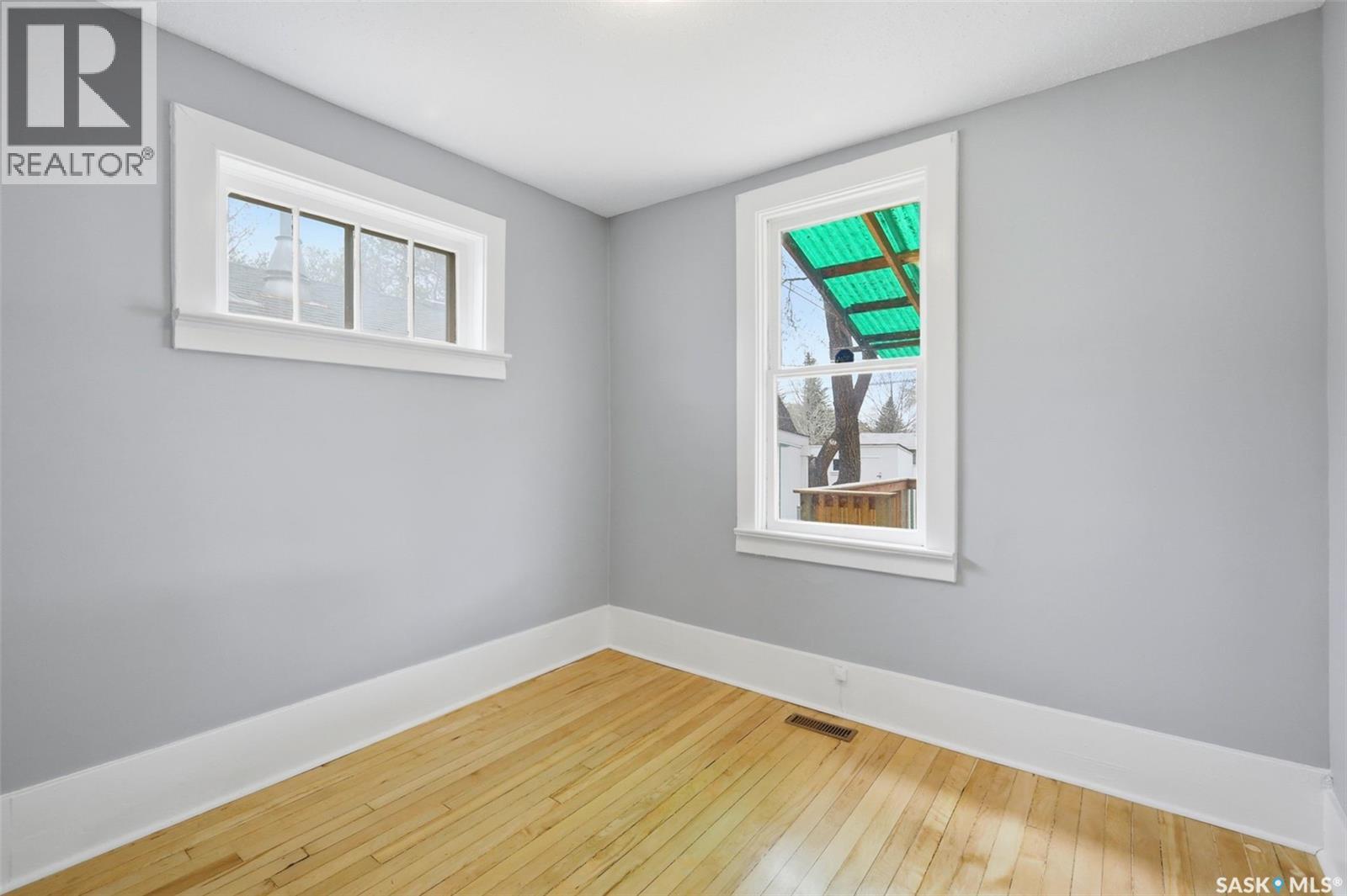 825 L AVENUE S - 17