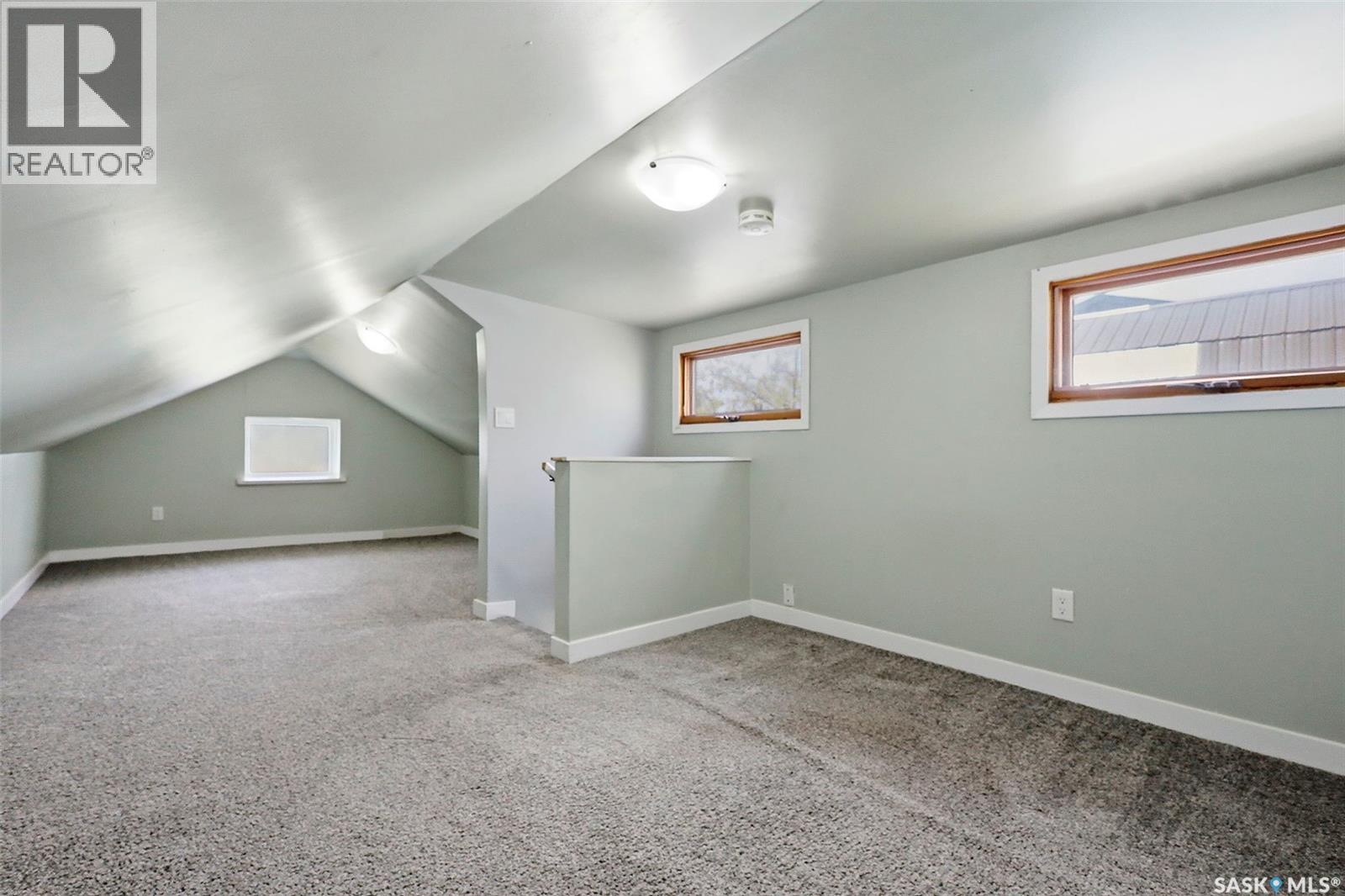 825 L AVENUE S - 21