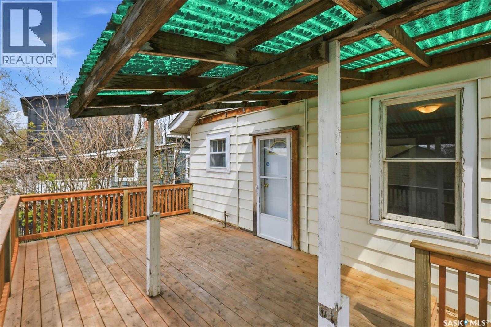 825 L AVENUE S - 33