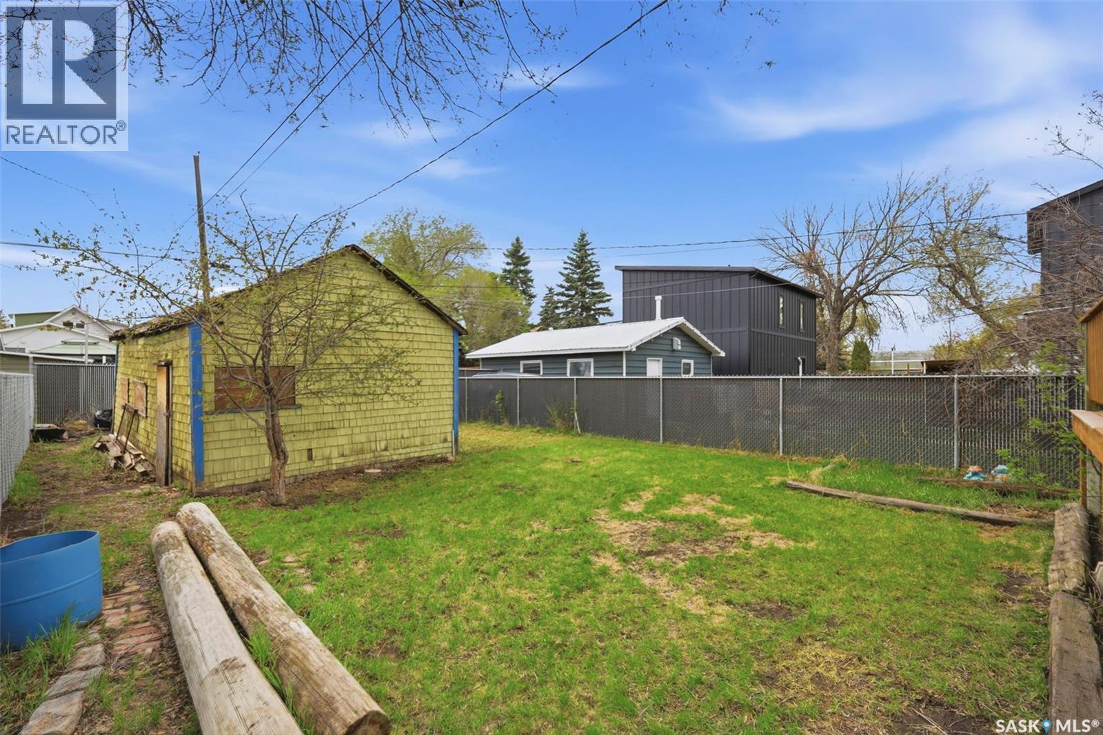 825 L AVENUE S - 38