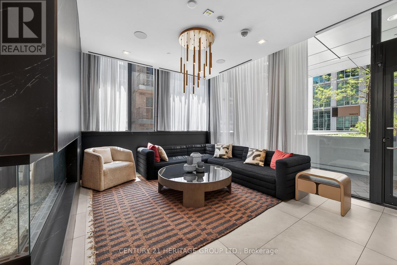#2212 55 MERCER STREET - 37