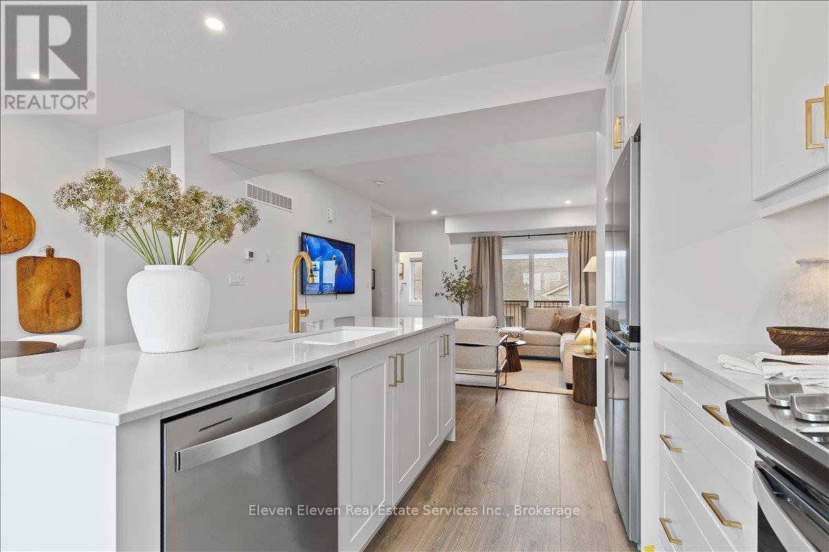 58 BALLADRY BOULEVARD - 16
