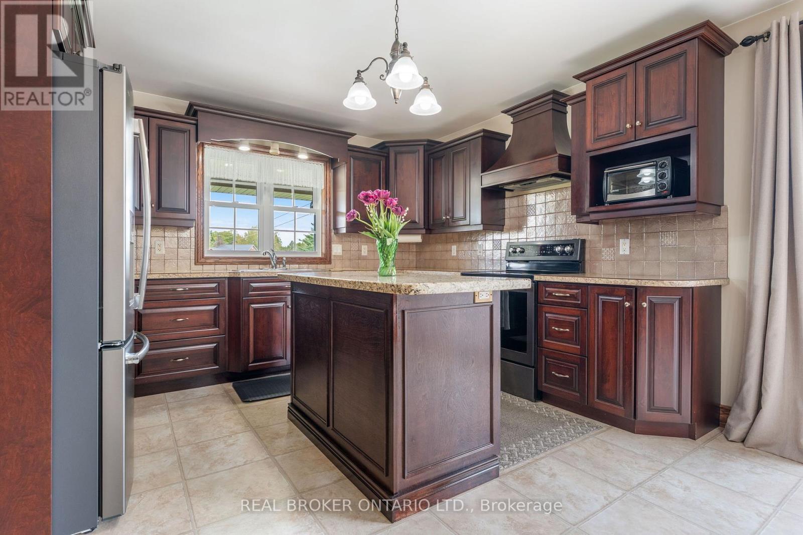 8984 PLANK ROAD - 11
