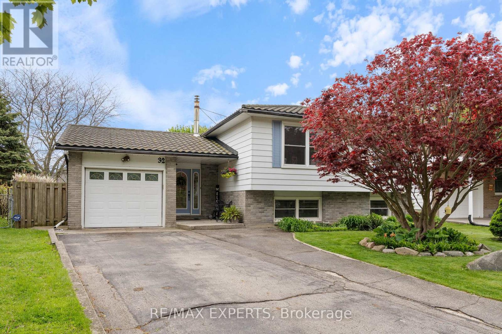 32 CRESTLYNN CRESCENT - 8