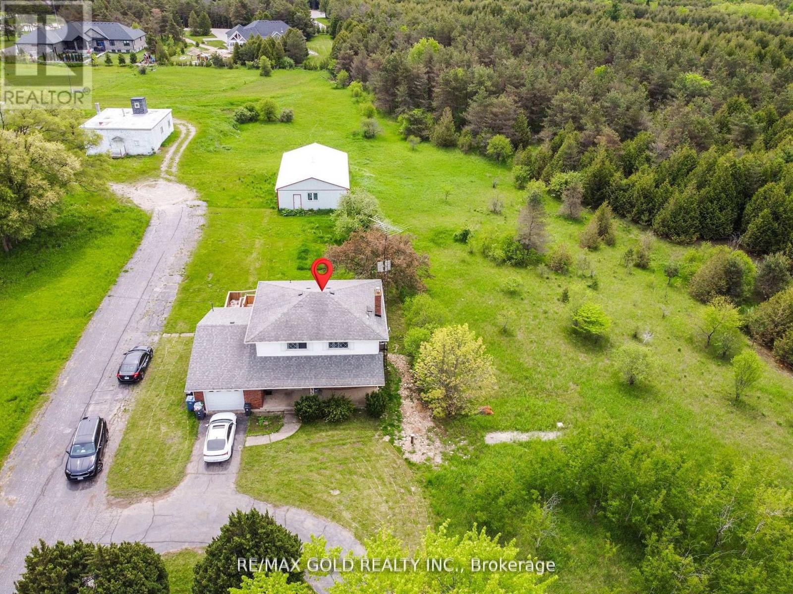 769 STONE ROAD E - 1