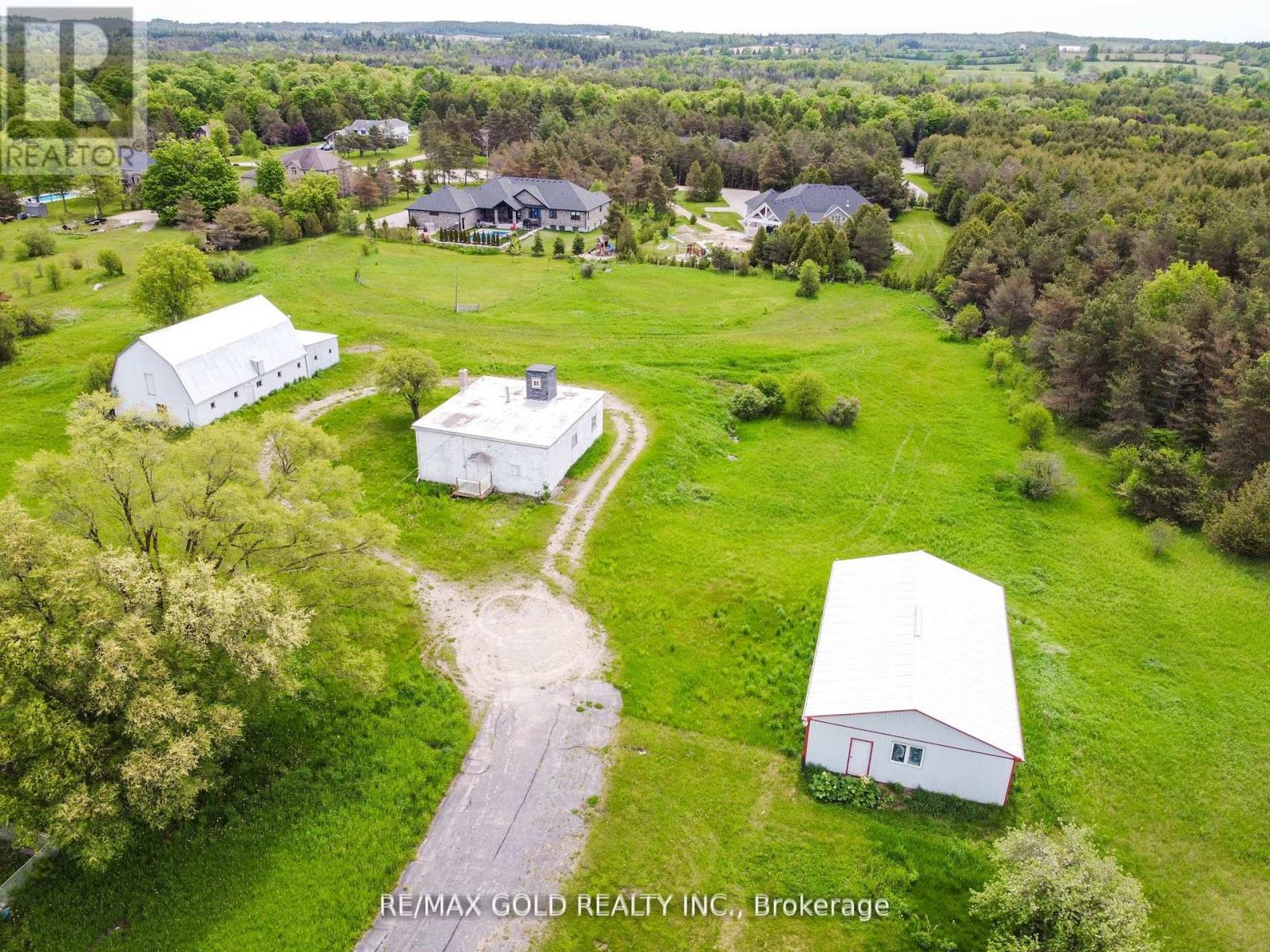 769 STONE ROAD E - 3