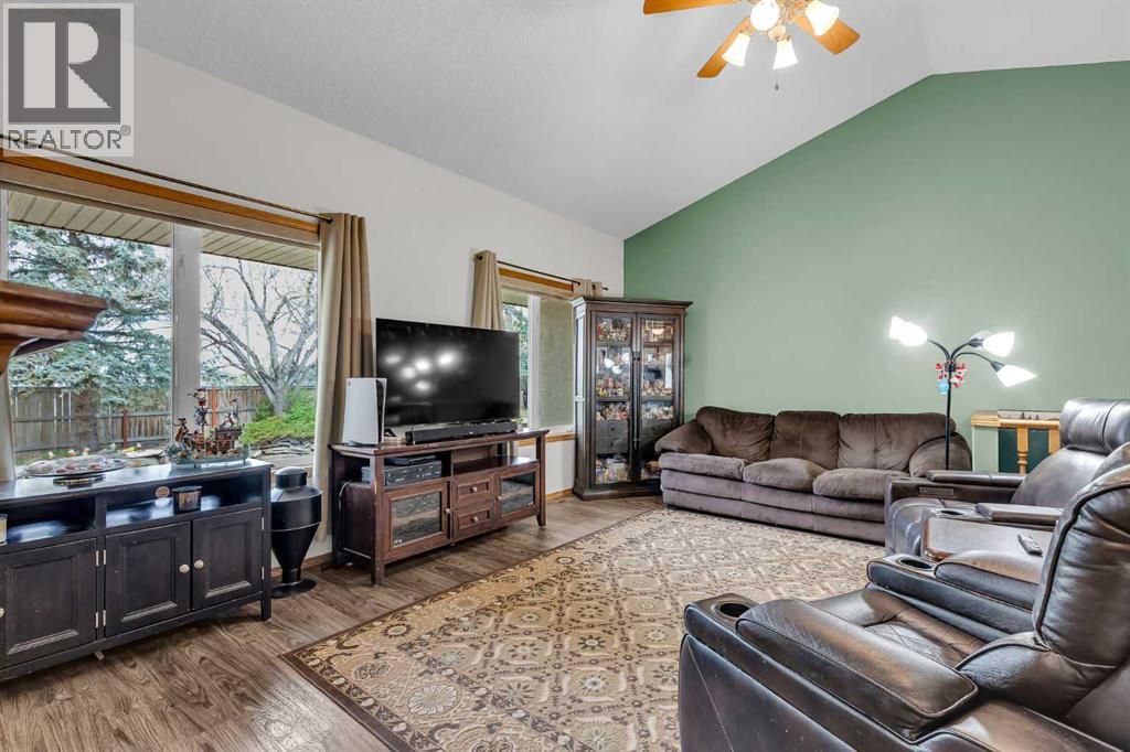 19 Madison Court - Image 2