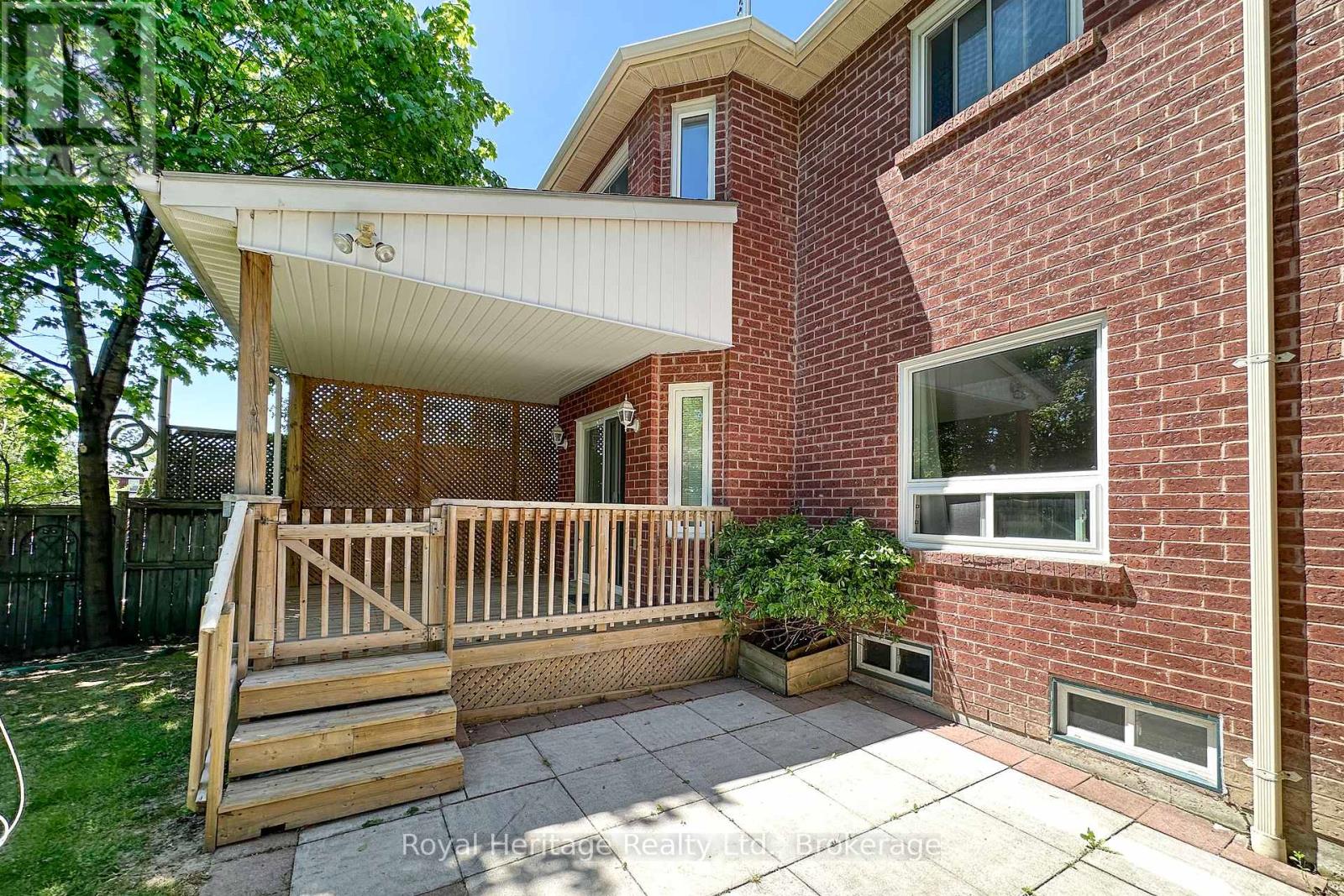 27 FURROW DRIVE - 21