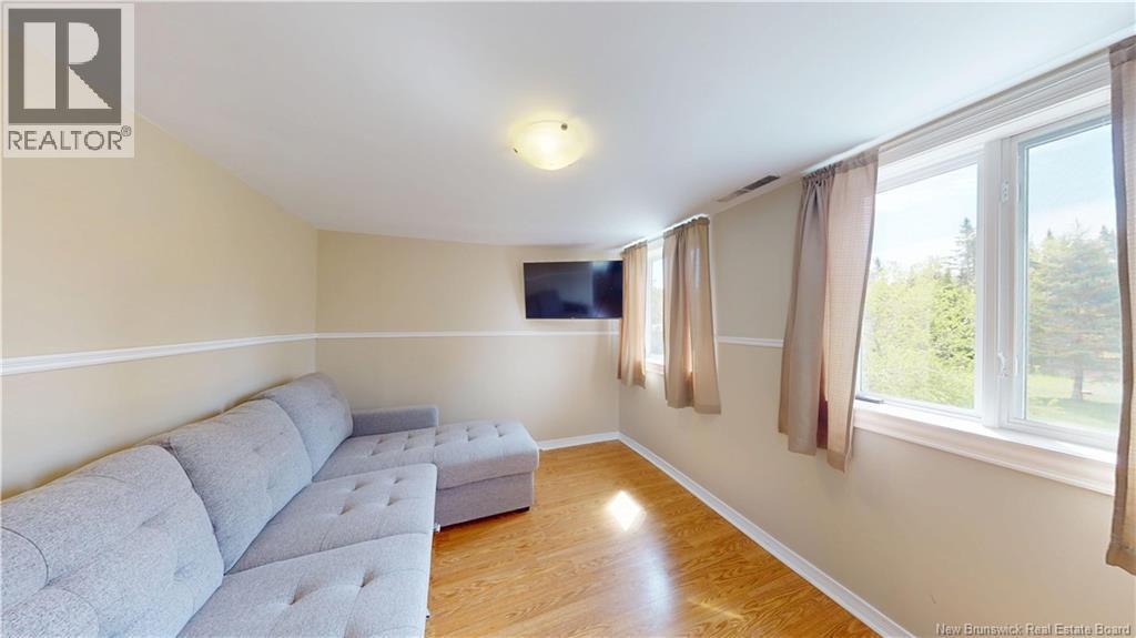 2394 Loch Lomond Road - 19