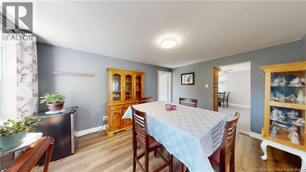 2394 Loch Lomond Road - 12