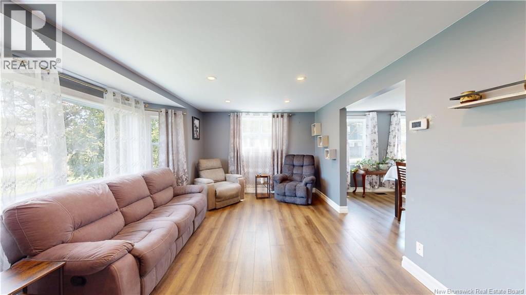2394 Loch Lomond Road - 10