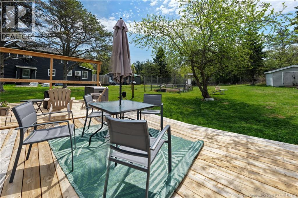 2394 Loch Lomond Road - 31
