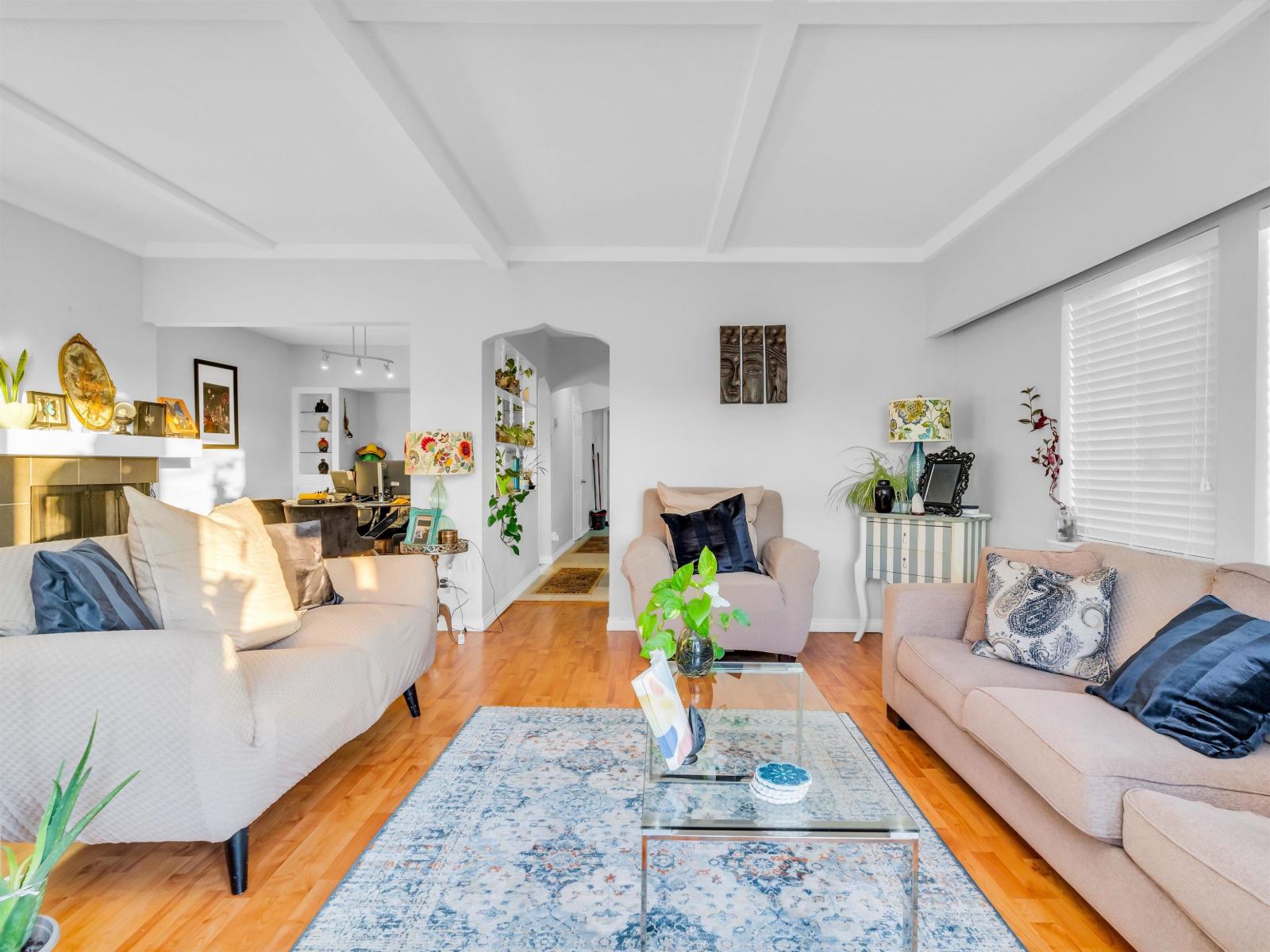 852 STEVENS STREET, White Rock